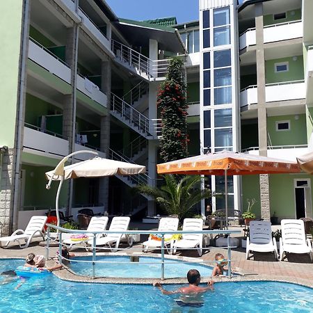 Green House Hotel Kobuleti Εξωτερικό φωτογραφία
